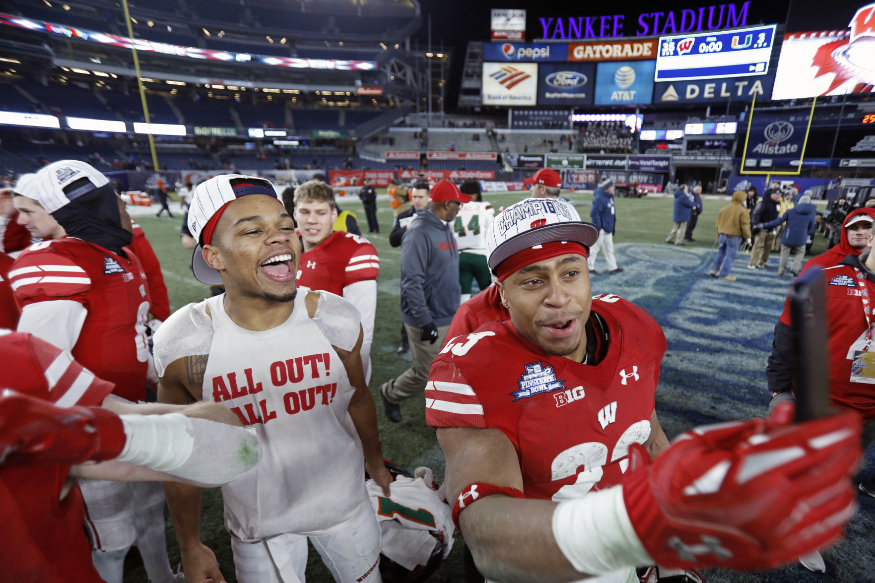Pinstripe Bowl
